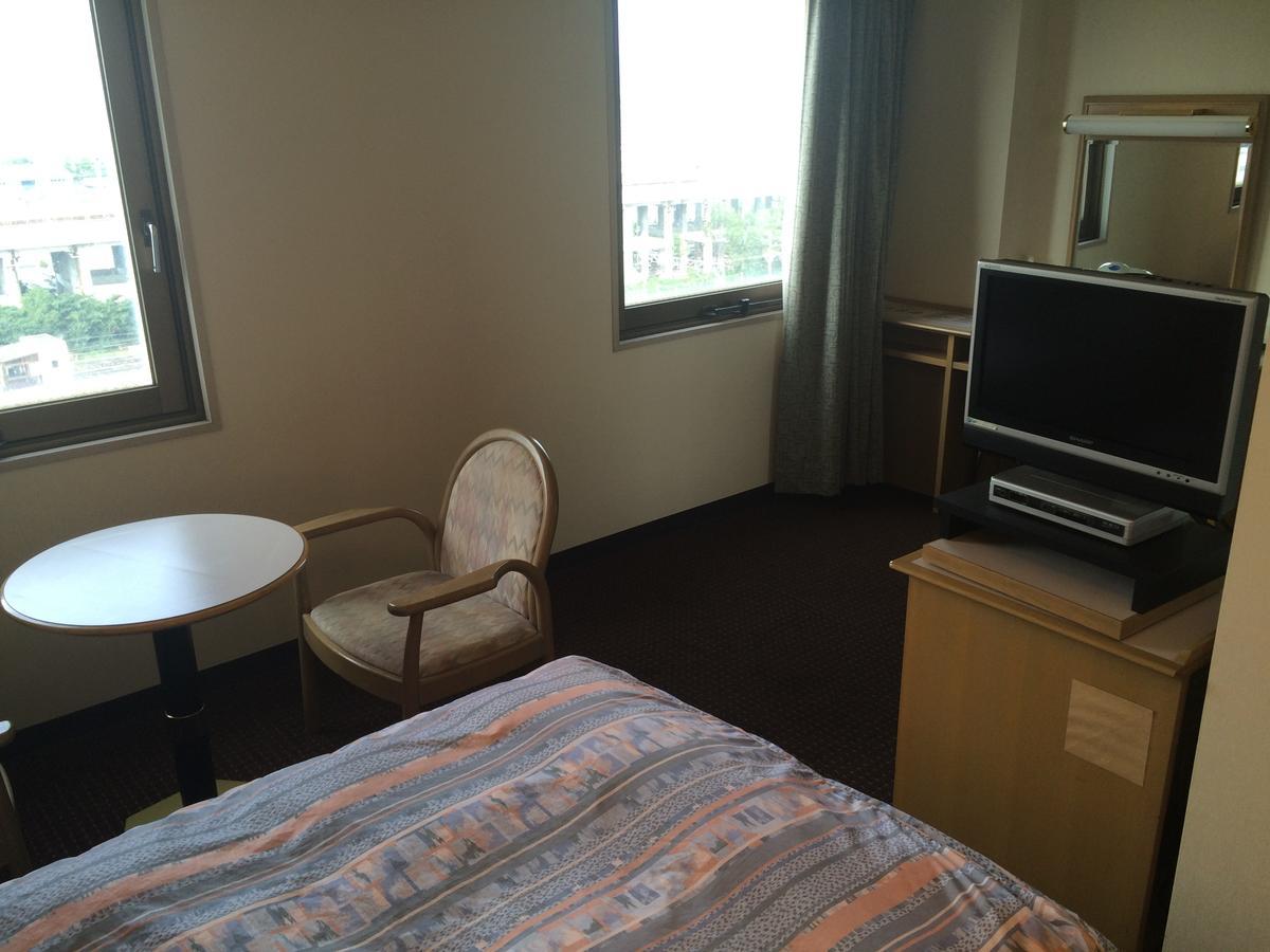 Crown Hills Tokuyama Hotel 2*